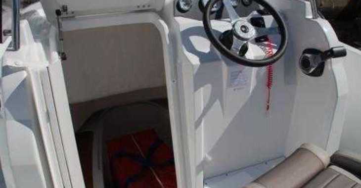 Rent a motorboat in Puerto Deportivo Cala'n Bosch - Cap Camarat 5.5 CC