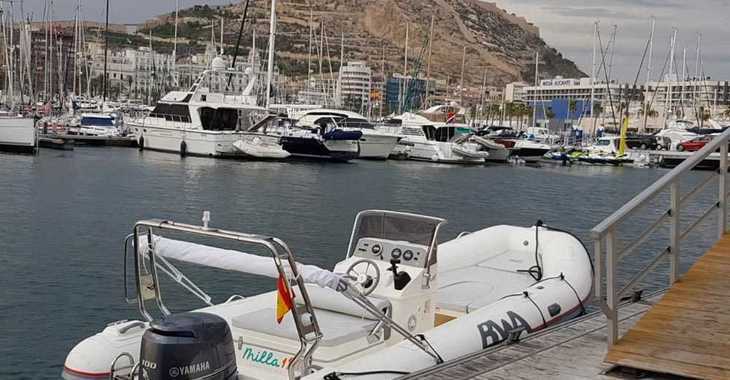 Louer dinghy à Marina Deportiva Alicante - BWA Sport 20
