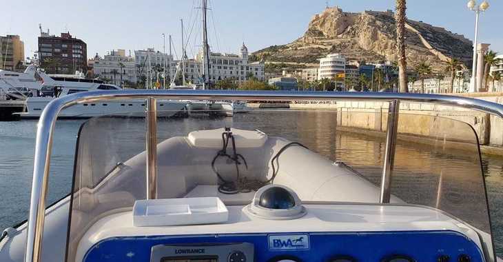 Chartern Sie schlauch-/beiboot in Marina Deportiva Alicante - BWA 750