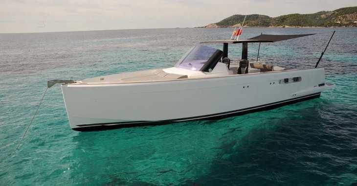 Chartern Sie yacht in Marina Ibiza - Fjord F40