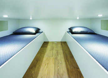 Alquilar yate en Marina Ibiza - Vanquish VQ43 