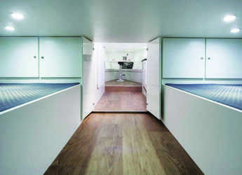 Alquilar yate en Marina Ibiza - Vanquish VQ43 