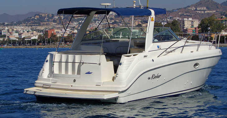 Rent a motorboat in Puerto del Candado - Rinker 310 Fiesta Vee