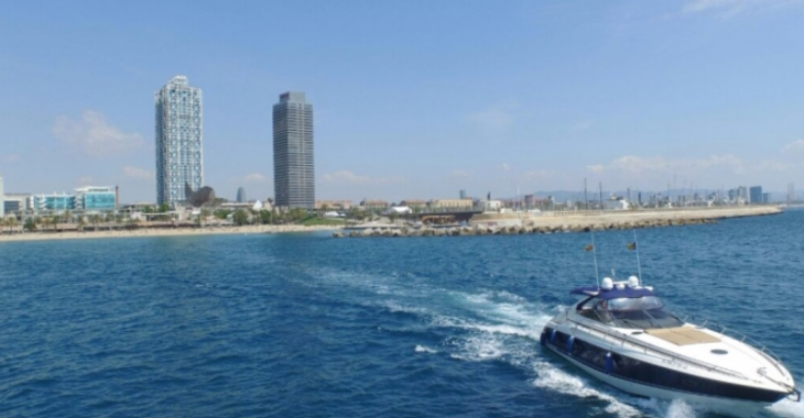 Chartern Sie yacht in Port Olimpic de Barcelona - Sunseeker Camargue 52