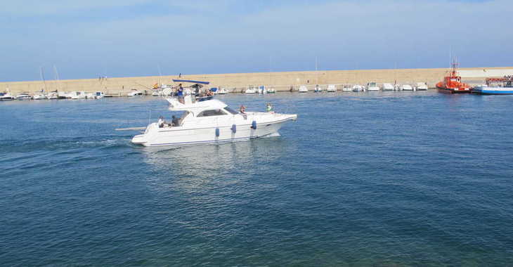 Rent a yacht in Marina el Portet de Denia - Astinor 1275