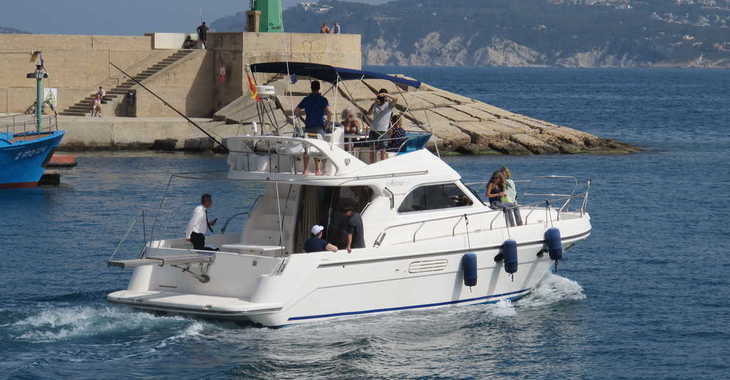 Louer yacht à Marina el Portet de Denia - Astinor 1275