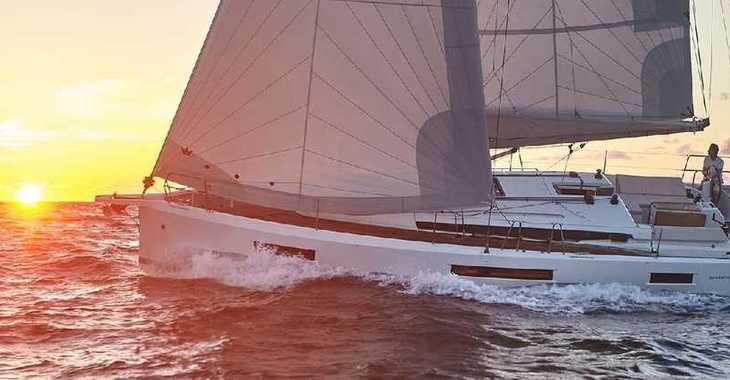 Rent a sailboat in Lefkas Marina - Sun Odyssey 440