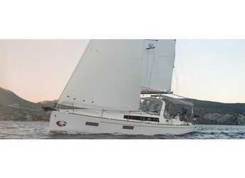 Rent a sailboat in Lefkas Marina - Oceanis 38.1