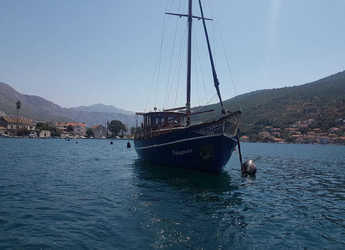 Louer bateau à moteur à Marina Lucica Špinut - Classsic dalmatian boat