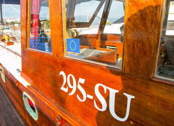 Louer bateau à moteur à Marina Lucica Špinut - Classsic dalmatian boat