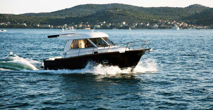 Louer bateau à moteur à Marina Kornati - Adria Event 850