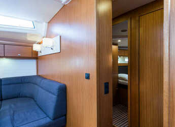 Rent a sailboat in Nidri Marine - Bavaria Cruiser 56