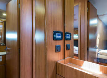 Rent a sailboat in Nidri Marine - Bavaria Cruiser 56