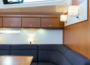 Rent a sailboat in Nidri Marine - Bavaria Cruiser 56