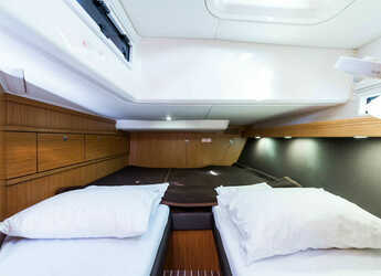 Rent a sailboat in Nidri Marine - Bavaria Cruiser 56