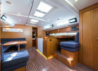 Rent a sailboat in Nidri Marine - Bavaria Cruiser 56