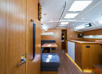 Rent a sailboat in Nidri Marine - Bavaria Cruiser 56
