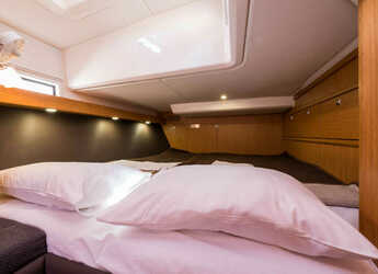 Rent a sailboat in Nidri Marine - Bavaria Cruiser 56