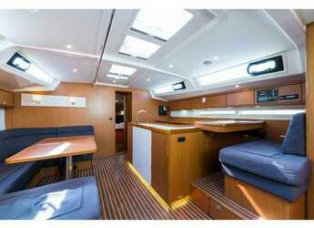 Rent a sailboat in Nidri Marine - Bavaria Cruiser 56