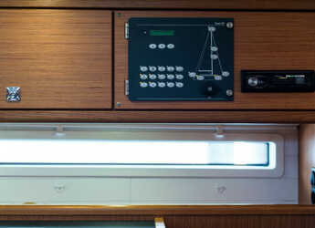 Rent a sailboat in Nidri Marine - Bavaria Cruiser 56