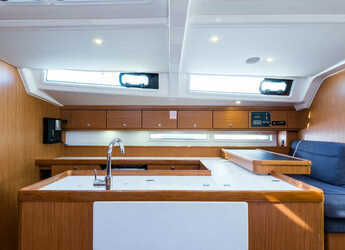 Rent a sailboat in Nidri Marine - Bavaria Cruiser 56