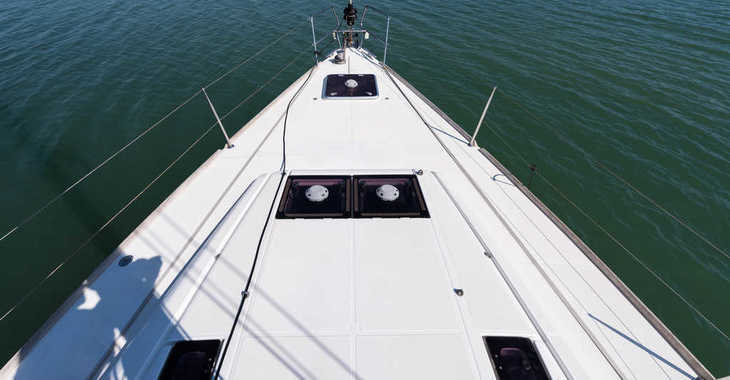 Rent a sailboat in Nidri Marine - Jeanneau Sun Odyssey 469