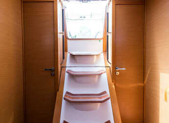 Rent a sailboat in Nidri Marine - Jeanneau Sun Odyssey 469