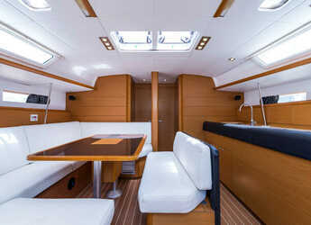 Rent a sailboat in Nidri Marine - Jeanneau Sun Odyssey 469