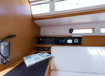 Rent a sailboat in Nidri Marine - Jeanneau Sun Odyssey 469