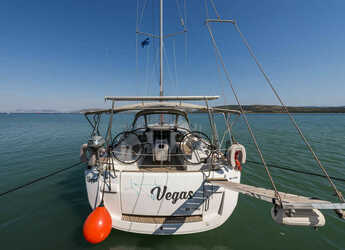 Rent a sailboat in Nidri Marine - Jeanneau Sun Odyssey 469