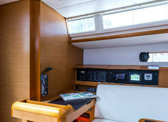 Rent a sailboat in Nidri Marine - Jeanneau Sun Odyssey 469