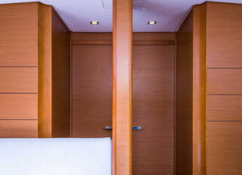 Rent a sailboat in Nidri Marine - Jeanneau Sun Odyssey 469