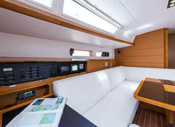Rent a sailboat in Nidri Marine - Jeanneau Sun Odyssey 469