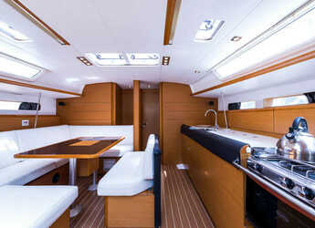 Rent a sailboat in Nidri Marine - Jeanneau Sun Odyssey 469