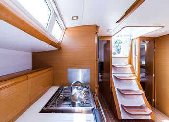 Rent a sailboat in Nidri Marine - Jeanneau Sun Odyssey 469