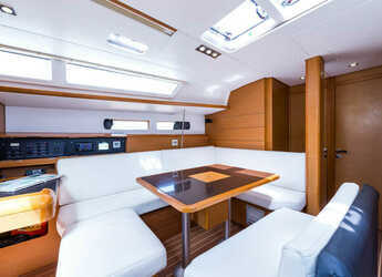 Rent a sailboat in Nidri Marine - Jeanneau Sun Odyssey 469