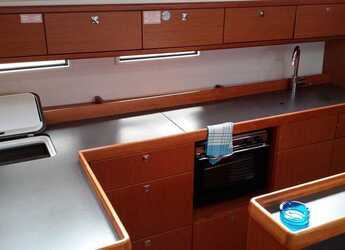 Chartern Sie segelboot in Lavrion Marina - Bavaria Cruiser 46