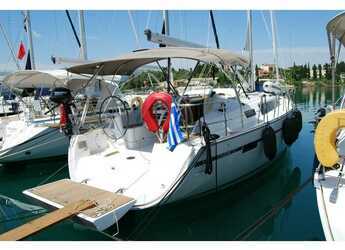 Rent a sailboat in Marina Gouvia - Bavaria Cruiser 37