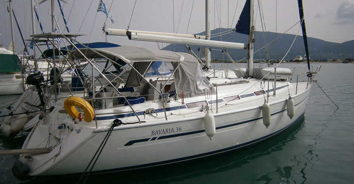 Rent a sailboat in Nidri Marine - Bavaria 36