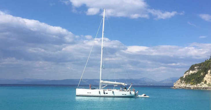 Rent a sailboat in Marina Gouvia - Hanse 575