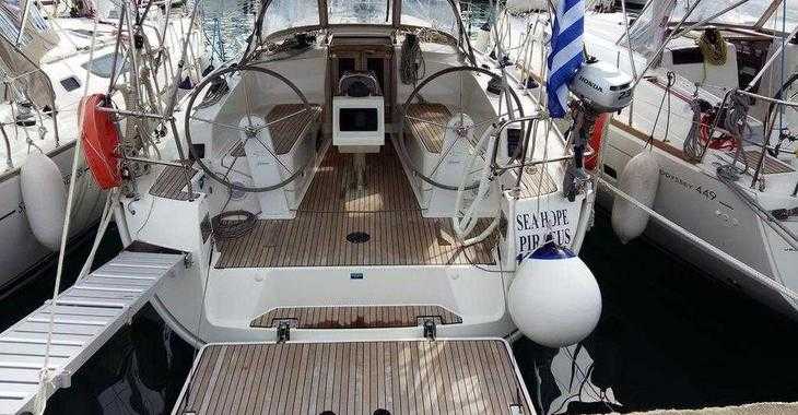 Rent a sailboat in Marina Gouvia - Bavaria Cruiser 37