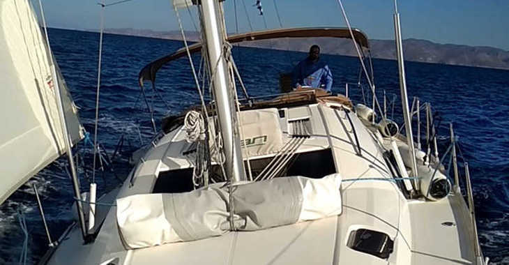 Rent a sailboat in Lavrion Marina - Elan 444 Impression