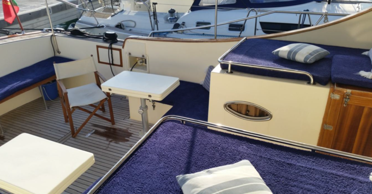Chartern Sie yacht in Marina Ibiza - Lobster 42