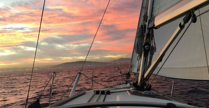 Rent a sailboat in Port Olimpic de Barcelona - Jeanneau Sun Odyssey 39i