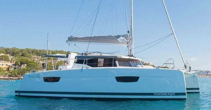 Rent a catamaran in Nanny Cay - Fountaine Pajot Astréa 42
