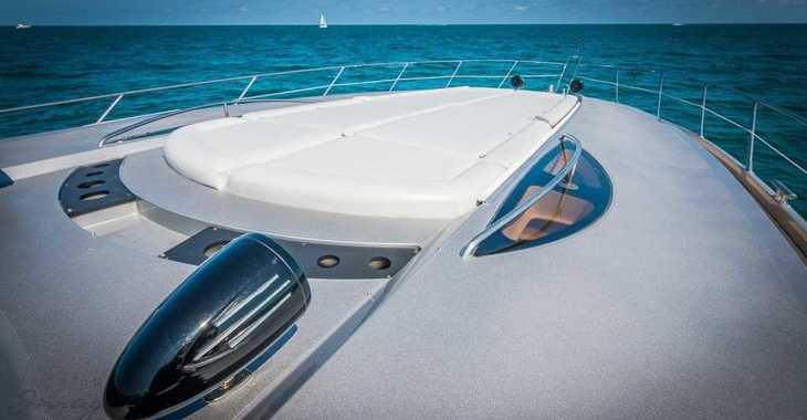 Rent a yacht in Nanny Cay - Sunseeker 75