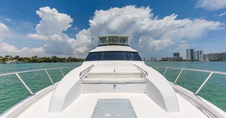 Rent a yacht in Nanny Cay - Hatteras 60