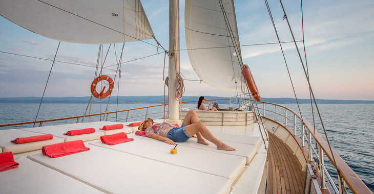 Rent a yacht in Split (ACI Marina) - Gulet