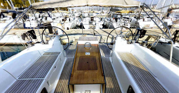 Chartern Sie segelboot in Marina Frapa - Dufour 500 Grand Large