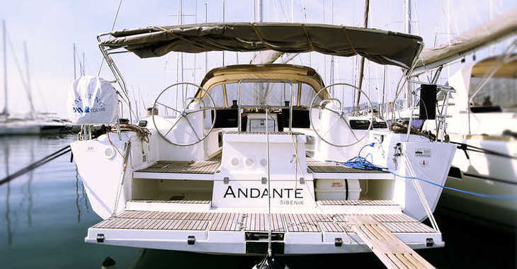 Rent a sailboat in Marina Frapa - Dufour 500 Grand Large